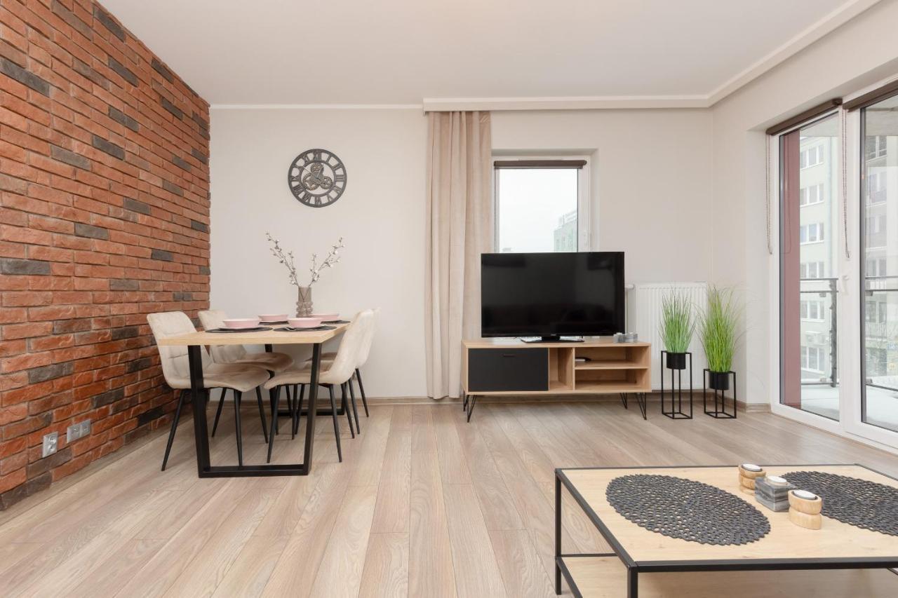 Modern One Bedroom Apartment With Parking In Lodz By Renters Prestige Εξωτερικό φωτογραφία