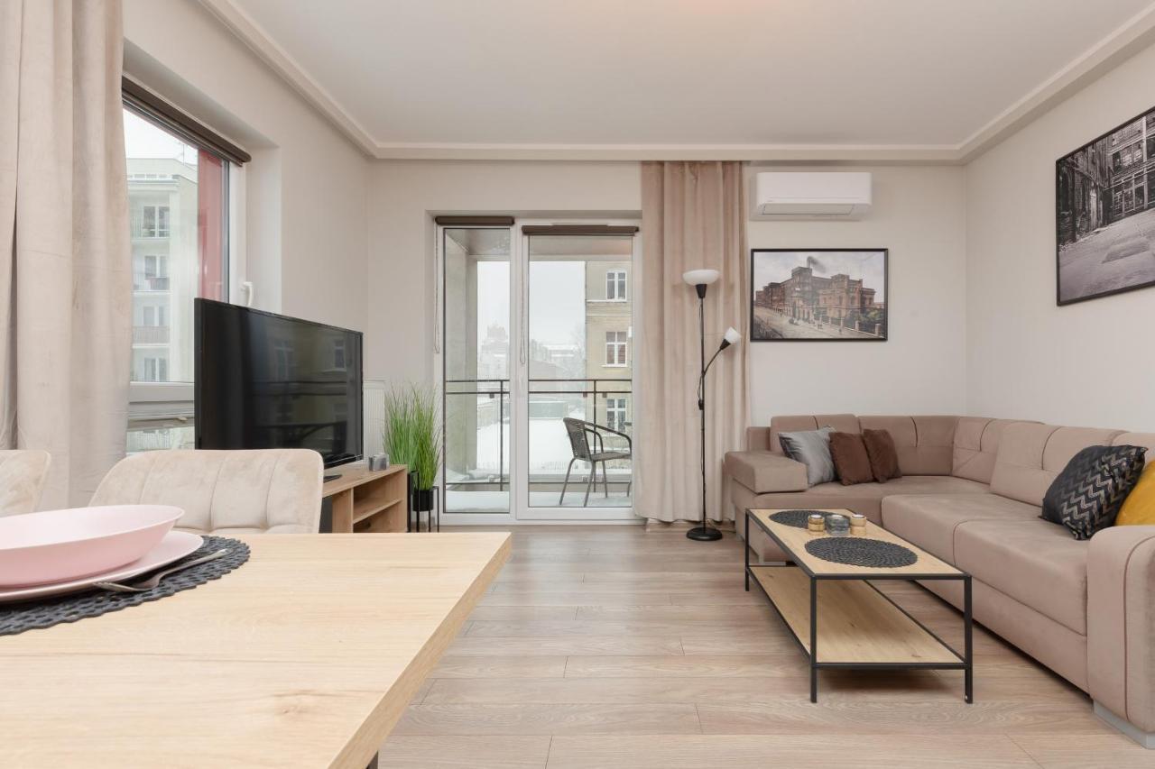 Modern One Bedroom Apartment With Parking In Lodz By Renters Prestige Εξωτερικό φωτογραφία