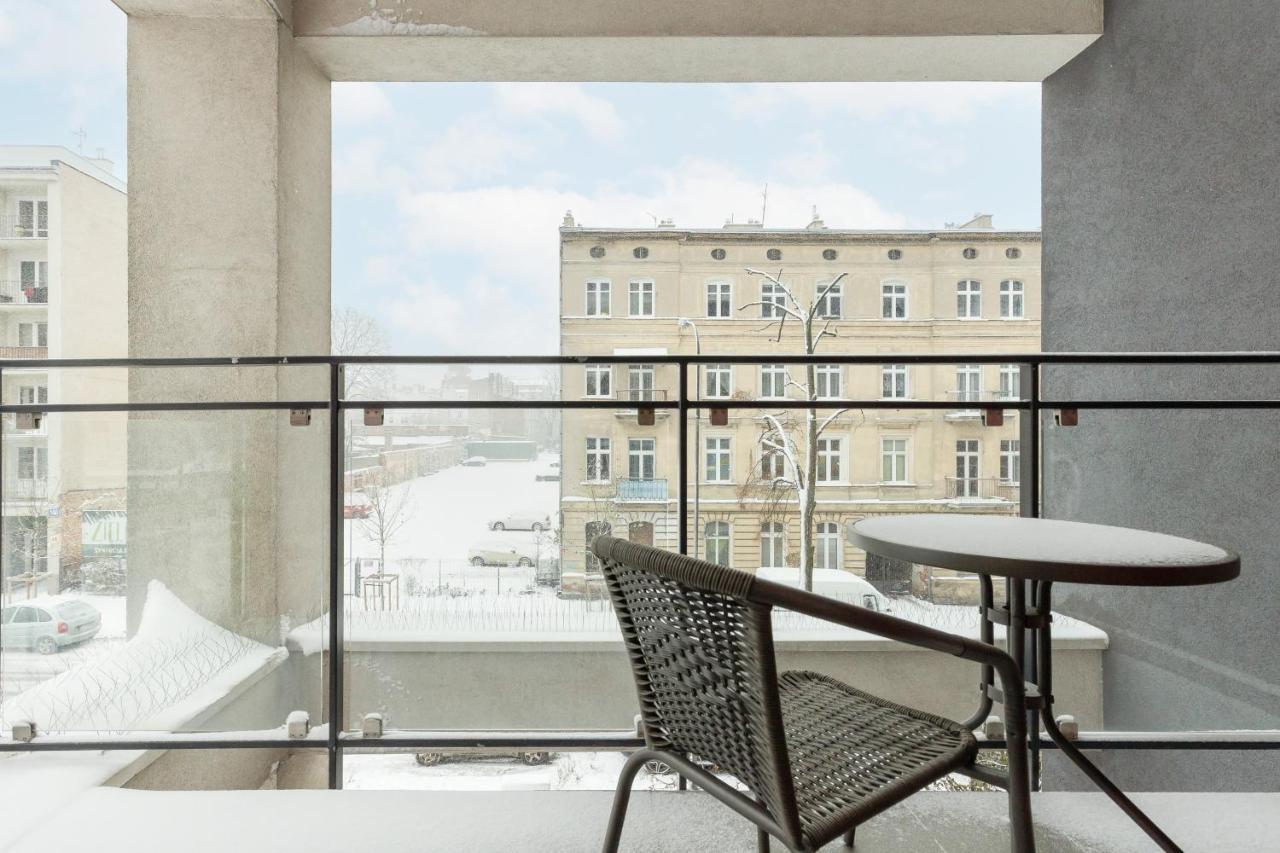 Modern One Bedroom Apartment With Parking In Lodz By Renters Prestige Εξωτερικό φωτογραφία